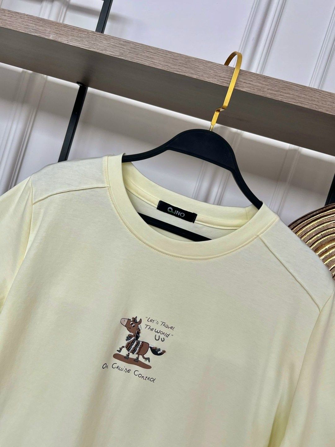 футболки женская,футболки базовая,красная футболка женская,футболки женские с принтом,футболка