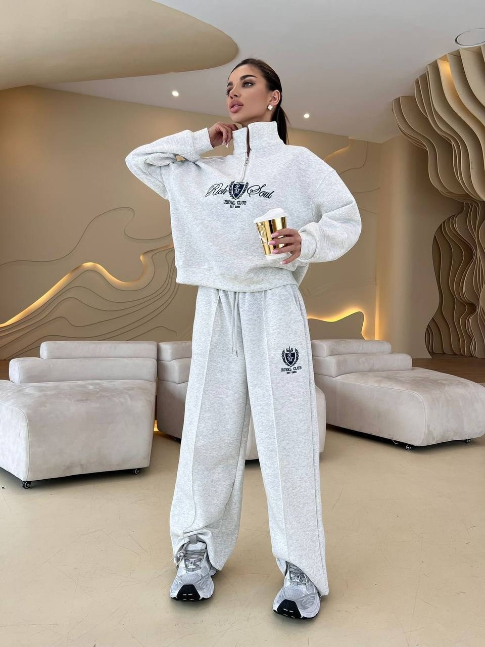 свитшот женская,спортивный костюм женский,спортивный костюм,костюм с кофтой худи,женский костюм