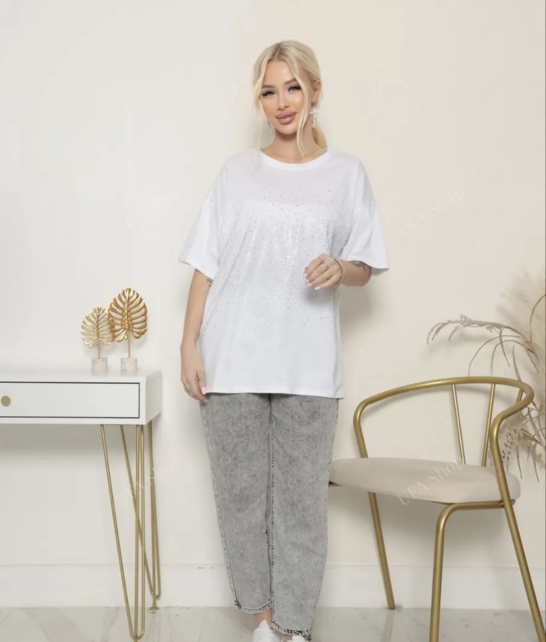 футболка женская оверсайз со стразами,футболка со стразами женская,футболка со стразами оверсайз,футболки со стразами летние,женская футболка со стразами оверсайз emysamy 364884742
