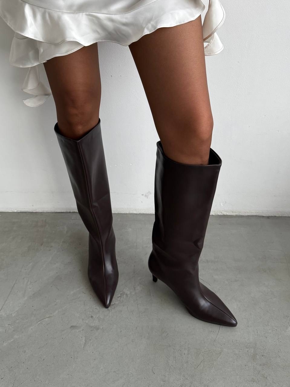 сапоги демисезонные на маленьком каблуке gh collection,сапоги,сапоги трубы демисезонные на каблуке kabolooky,сапоги трубы на шпильке весенние ango shoes,сапоги на каблуке