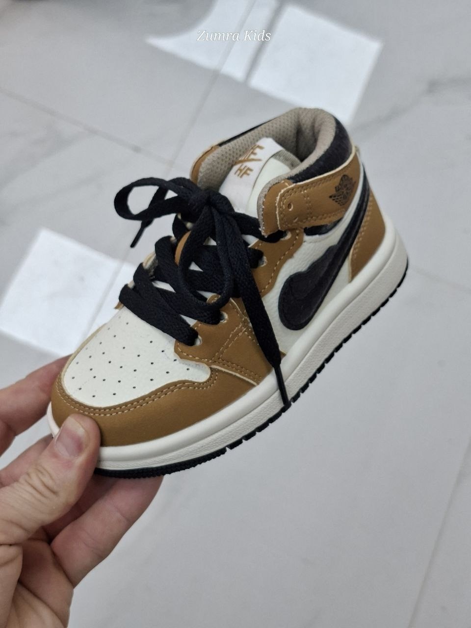 детские кроссовки nike air jordan,кроссовки nike air jordan 1,зимние кроссовки nike air jordan 1,детские кроссовки nike,детские кроссовки
