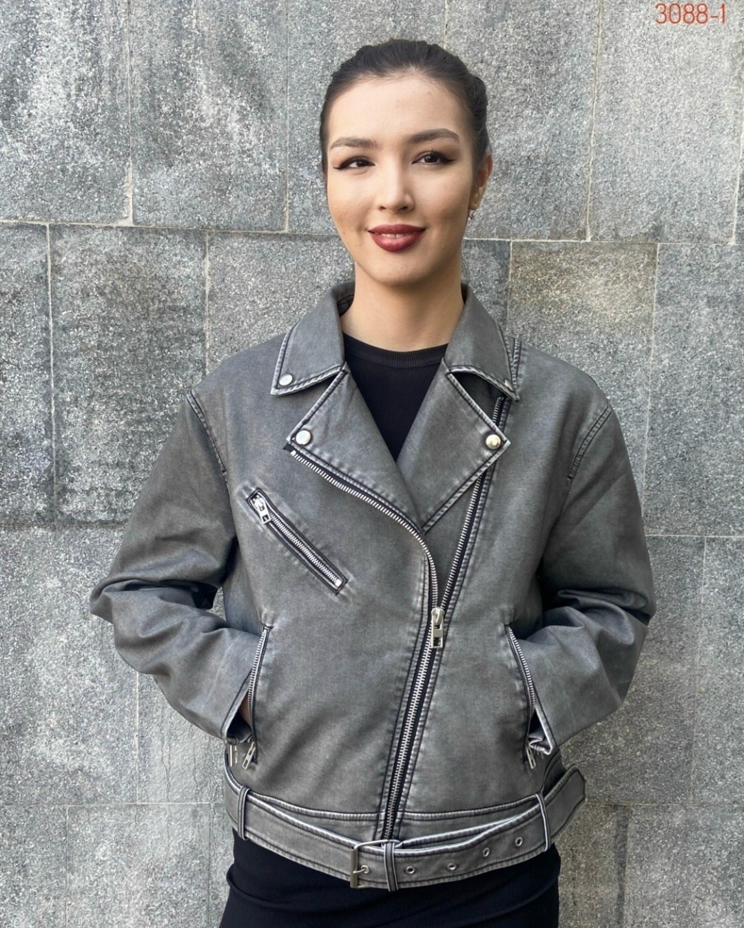 косуха винтажная куртка кожаная oversize серая monyken,куртка косуха,кожаная куртка серая,куртка кожаная,женская косуха