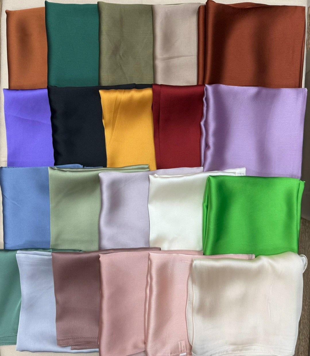 laura palanti платок женский шелковый для храма на голову на шею косынка,платок laura palanti,шелковый женский платок,платок шейный laura palanti,женские платки