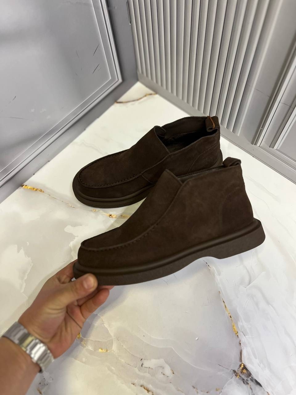 ,замшевые ботинки loro piana коричневые,santoni замшевые лоферы коричневый,замшевые коричневые лоферы loro piana,ботинки лоро пиано