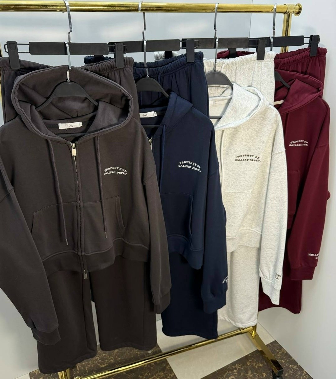 спортивный костюм женский,женский спортивный костюм из премиальной ткани,спортивный костюм,спортивный костюм из премиальной ткани,костюм