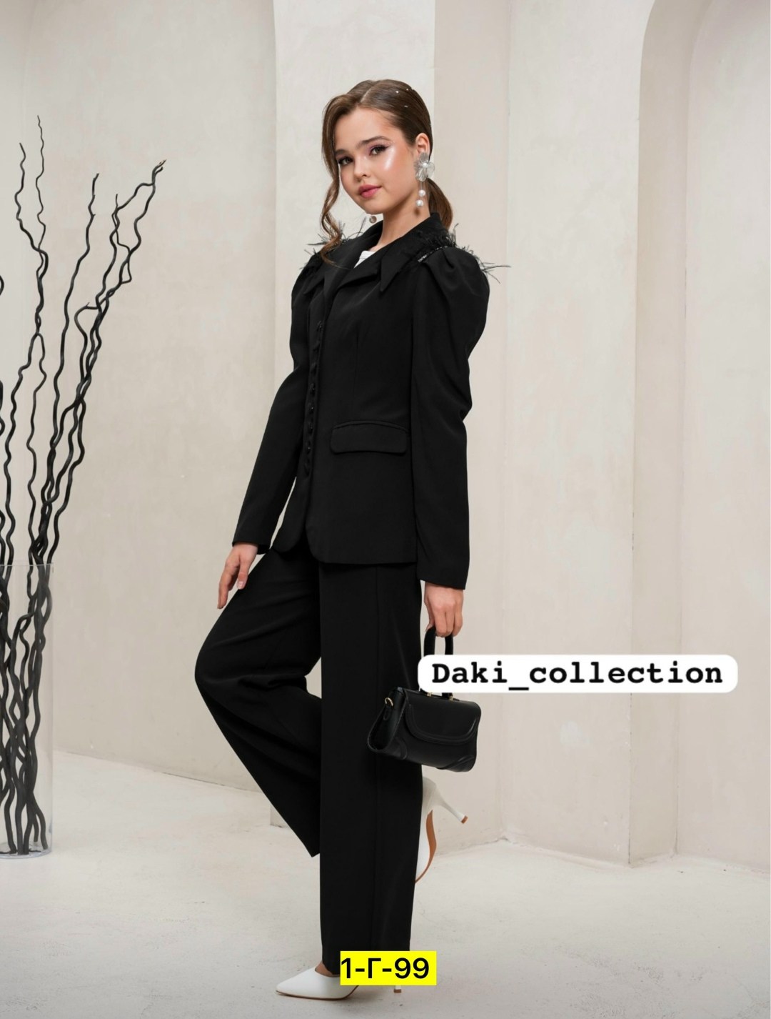 брючный костюм,костюм классический,женские костюмы брючные классика,бежевый брючный костюм,костюм с брюками