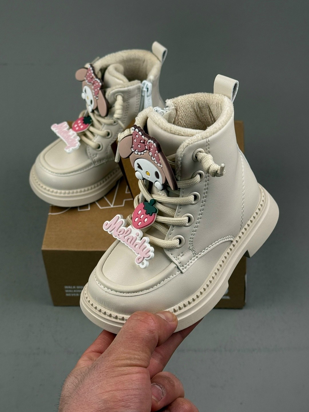 ботинки для девочек,,ботинки детские,демисезонные ботинки для девочек,детские ботинки для девочек