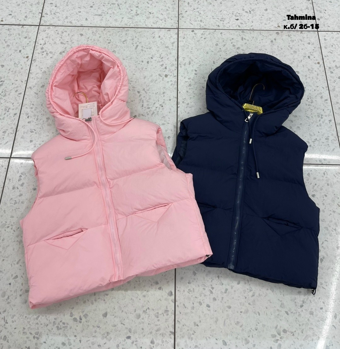 жилет женский дутый с капюшоном,жилет с капюшоном,женский жилет с капюшоном,женские жилетки,теплый жилет