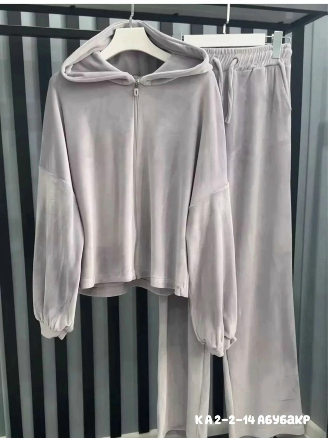 cпортивный костюм женский на флисе,велюровый костюм,костюм женский,брючный костюм,повседневный спортивный костюм