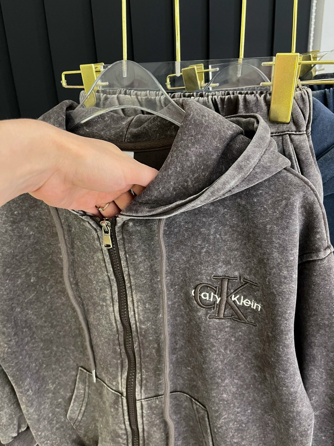 спортивный костюм balenciaga варёнка,костюм спортивный,спортивный костюм balenciaga,спортивный костюм женский на флисе 44-46,брючный костюм