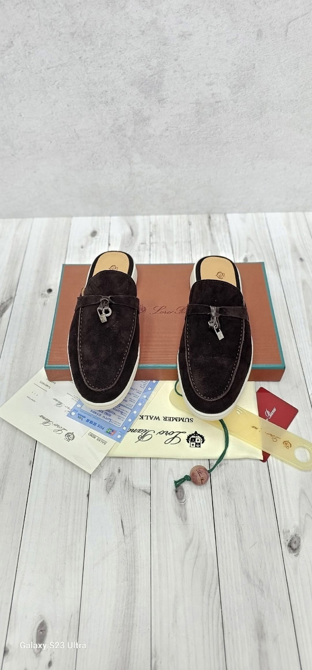 замшевые лоферы loro piana,лоферы женские loro piana,loro piana лоферы,замшевые женские лоферы loro piana темно-серые,