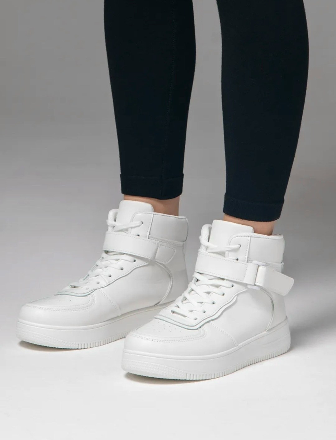 ,кроссовки женские белые,кроссовки женскиe,кроссовки демисезонные белые,завышенные кроссовки женские