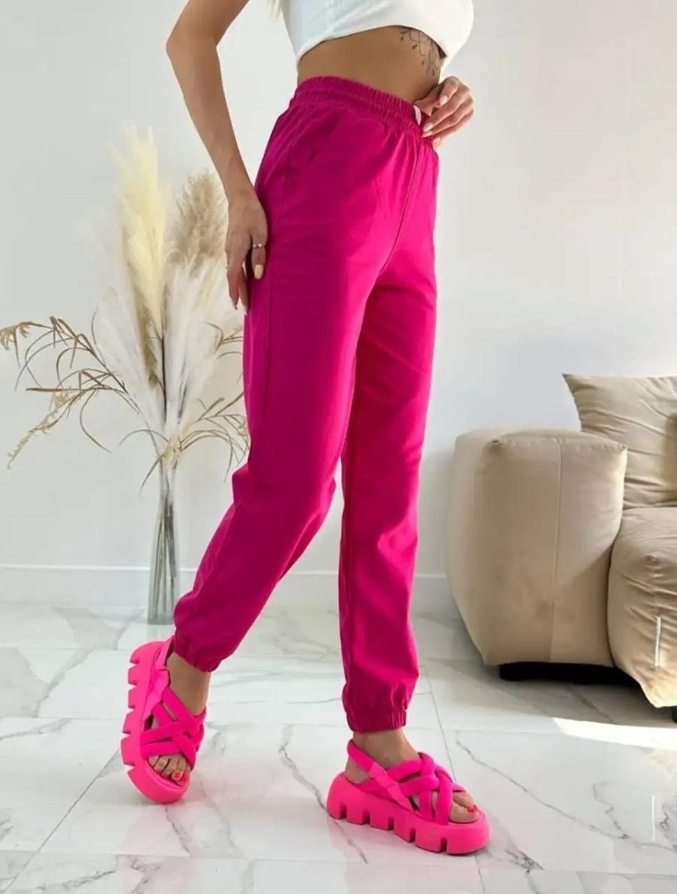 спортивные брюки джоггеры с высокой посадкой,брюки спортивные домашние джоггеры,cпортивные штаны женские,спортивные брюки джоггеры,штаны джоггеры на резинке