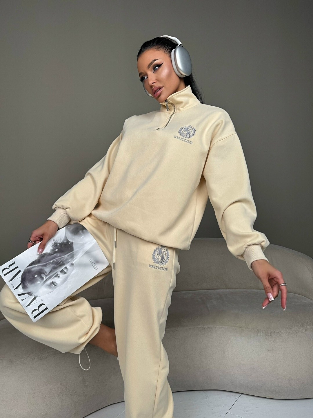 спортивные костюмы,трикотажные костюмы,костюм на флисе,женский спортивный костюм,костюм комплект