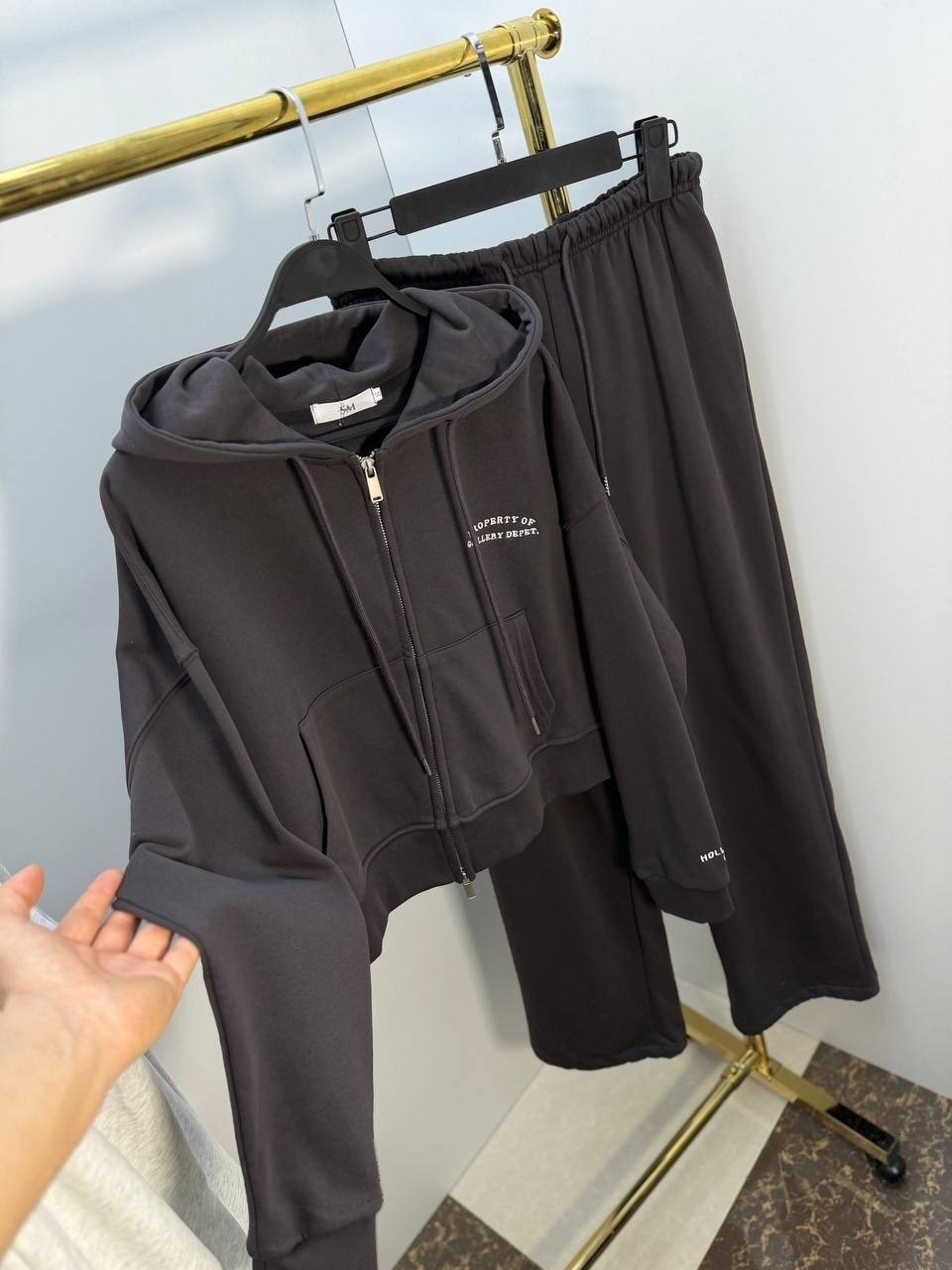 спортивный костюм женский,женский спортивный костюм из премиальной ткани,спортивный костюм,спортивный костюм из премиальной ткани,костюм