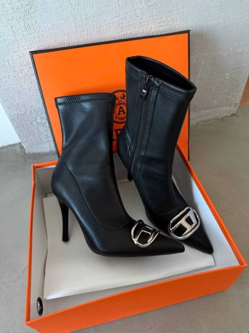 баленсиага ботильоны туфли,женские ботильоны,ботильоны баленсиага,модные сапоги,