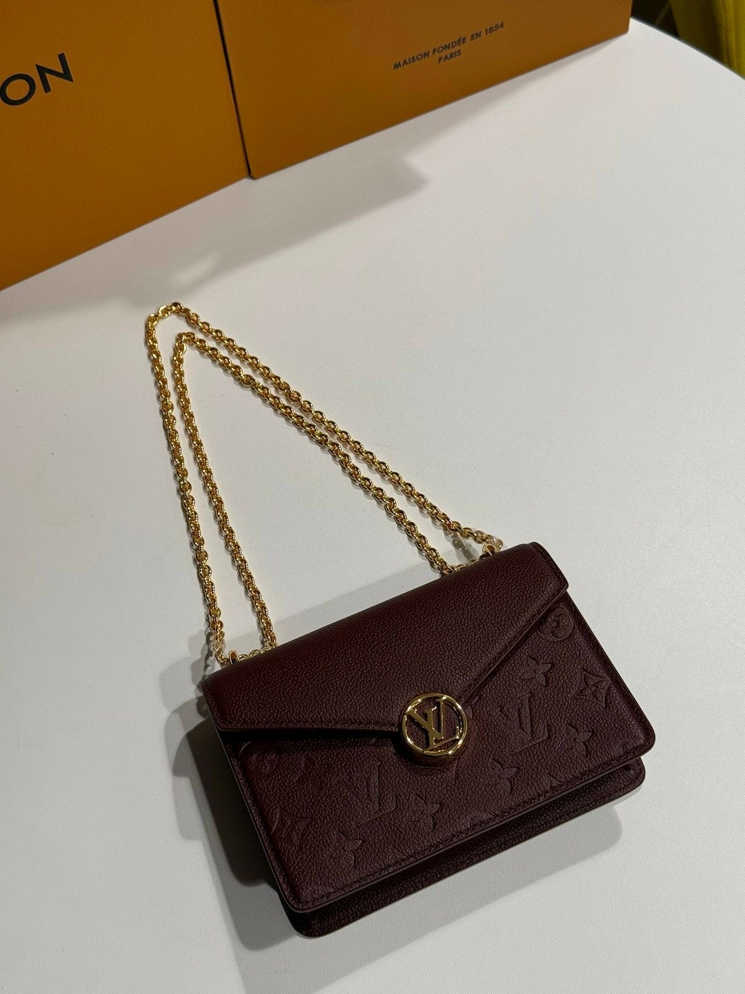 louis vuitton клатч louis vuitton,louis vuitton сумка,louis vuitton сумка на плечо,сумка клатч louis vuitton,женская сумка louis vuitton