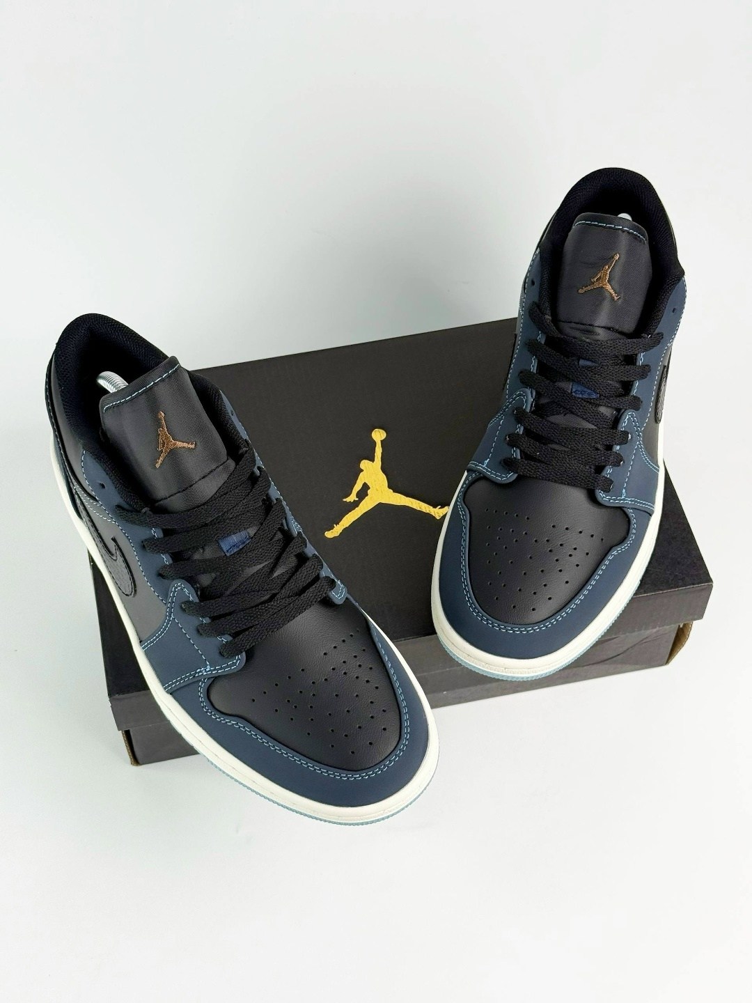 air jordan 1 low wmns black blue aqua,air jordan 1 low se black dark obsidian,кроссовки air jordan 1 low se 'black dark obsidian',nike air jordan 1 low sb midnight navy,кроссовки nike air jordan 1 low
