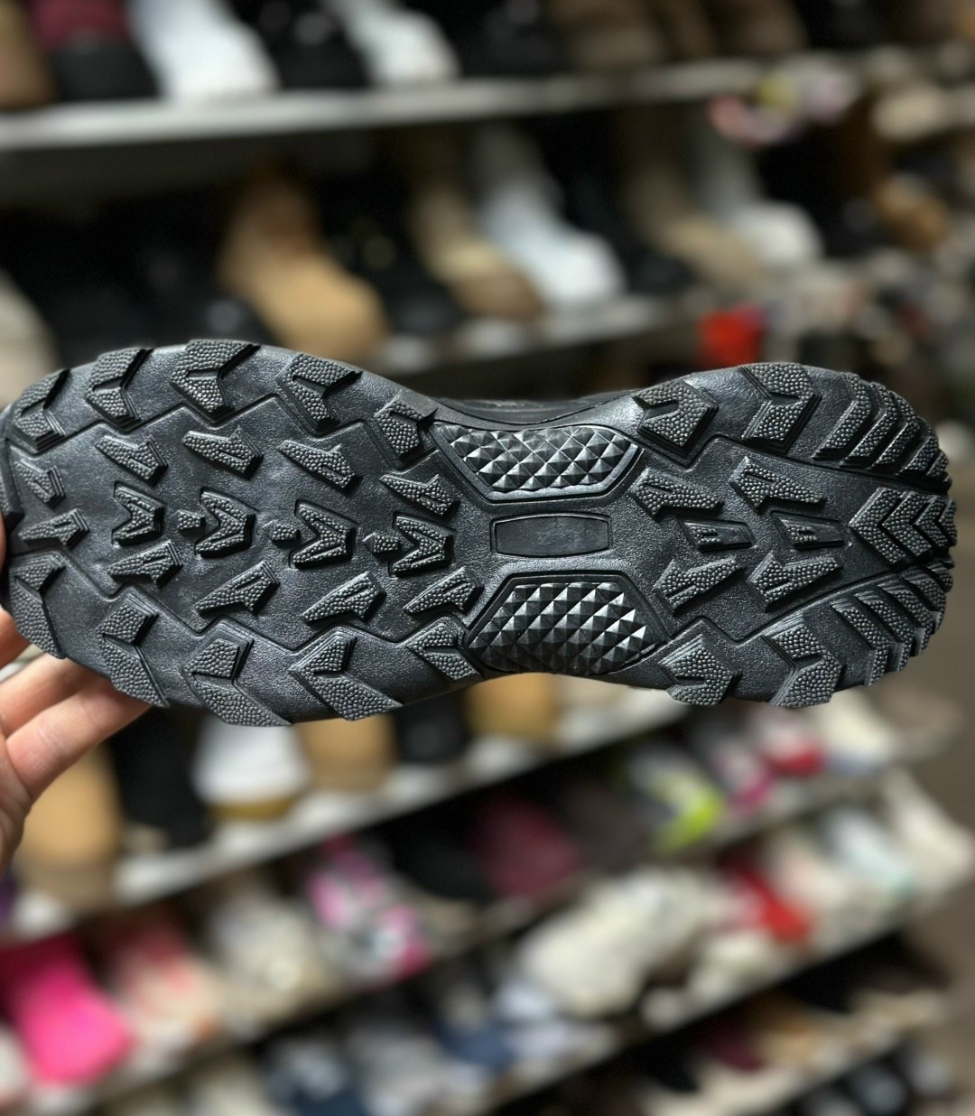 кроссовки мужские зимние adidas gore-tex с мехом,зимние кроссовки adidas climaproof мехом черные мужские ботинки адидас,кроссовки зимние мужские adidas,зимние кроссовки adidas,кроссовки мужские зимние