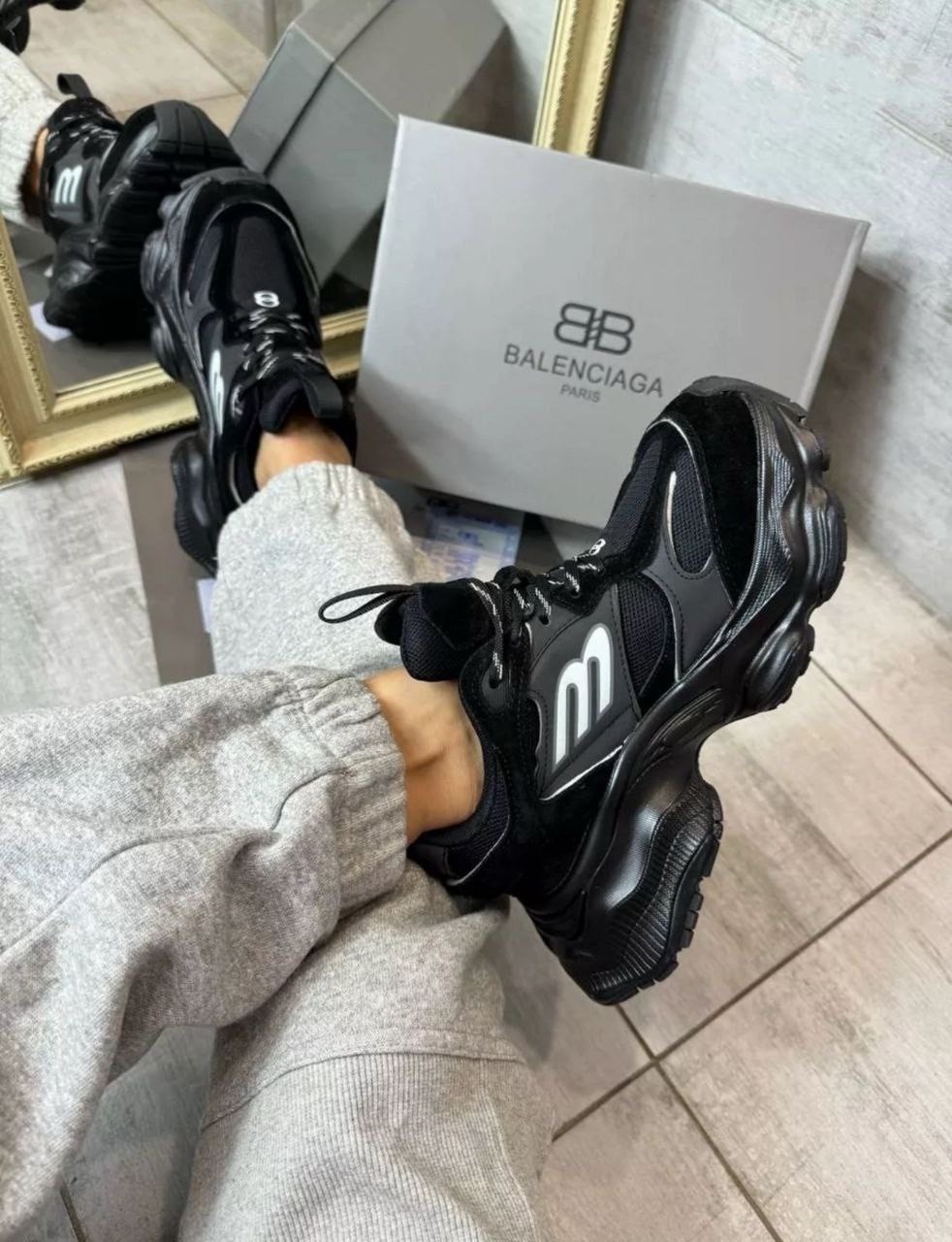 кроссовки balenciaga,balenciaga кроссовки женские,кроссовки баленсиага женские,balenciaga кроссовки черные,кроссовки женскиe