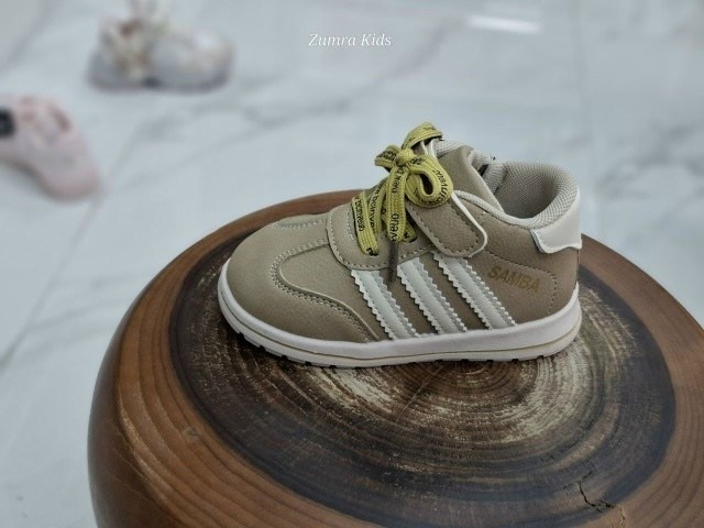 ,детские кроссовки, детская,кроссовки адидас детские 21 размер черные,кроссовки детские adidas