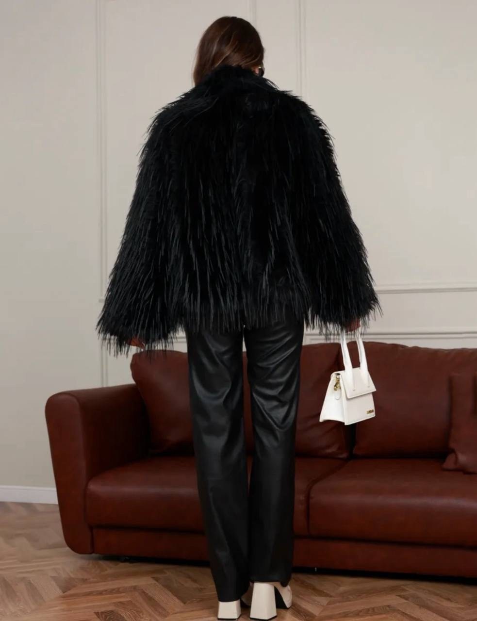 шуба из ламы,искусственная шуба,стильная шубка из эко-меха под страус,шуба,шуба лама