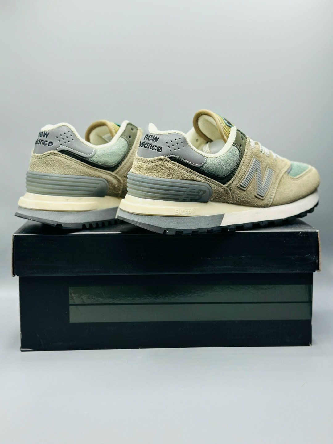 кроссовки new balance 574 stone island,мужская спортивная  new balance 574 stone island,кроссовки new balance 574,кроссовки stone island x new balance 574,кроссовки замша