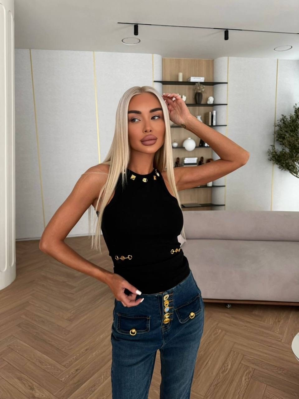 кофта,женская майка,майка miu miu,трендовый топ balmain