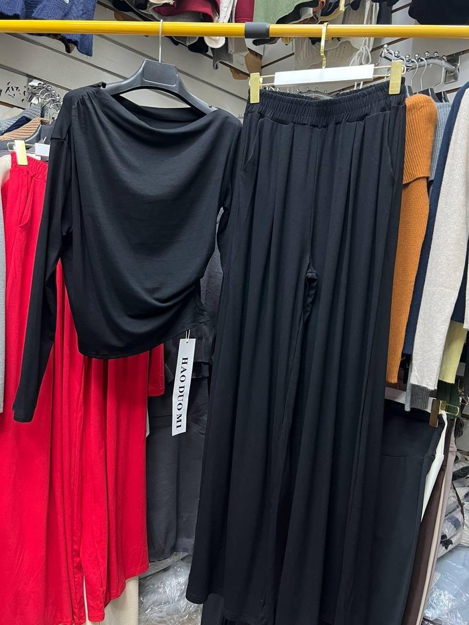 брюки широкие,женский костюм,брюки свободного кроя,женский брючный костюм,брюки широкие женские