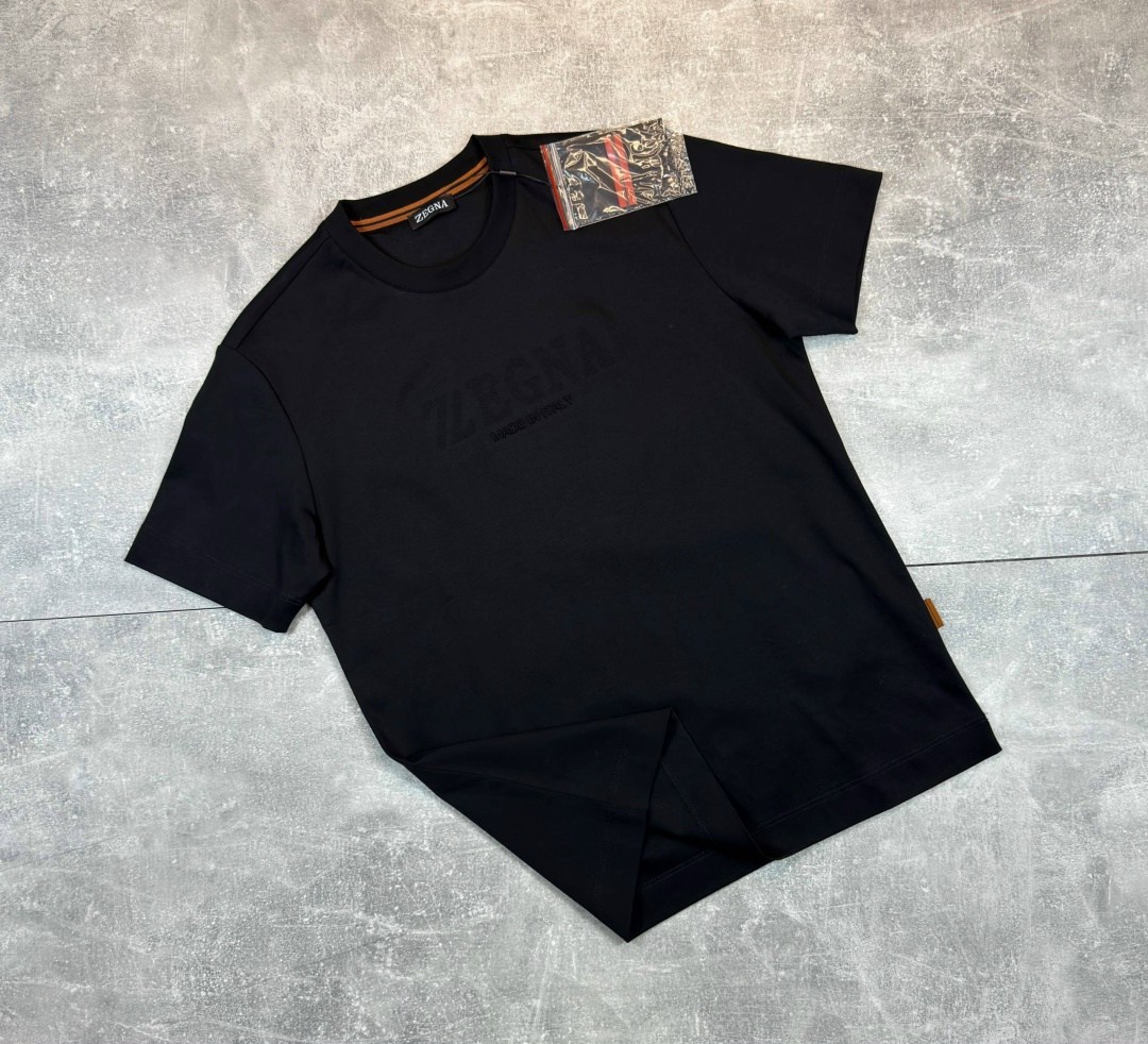 мужская футболка,футболки для мужчин,футболка,мужская футболка черная