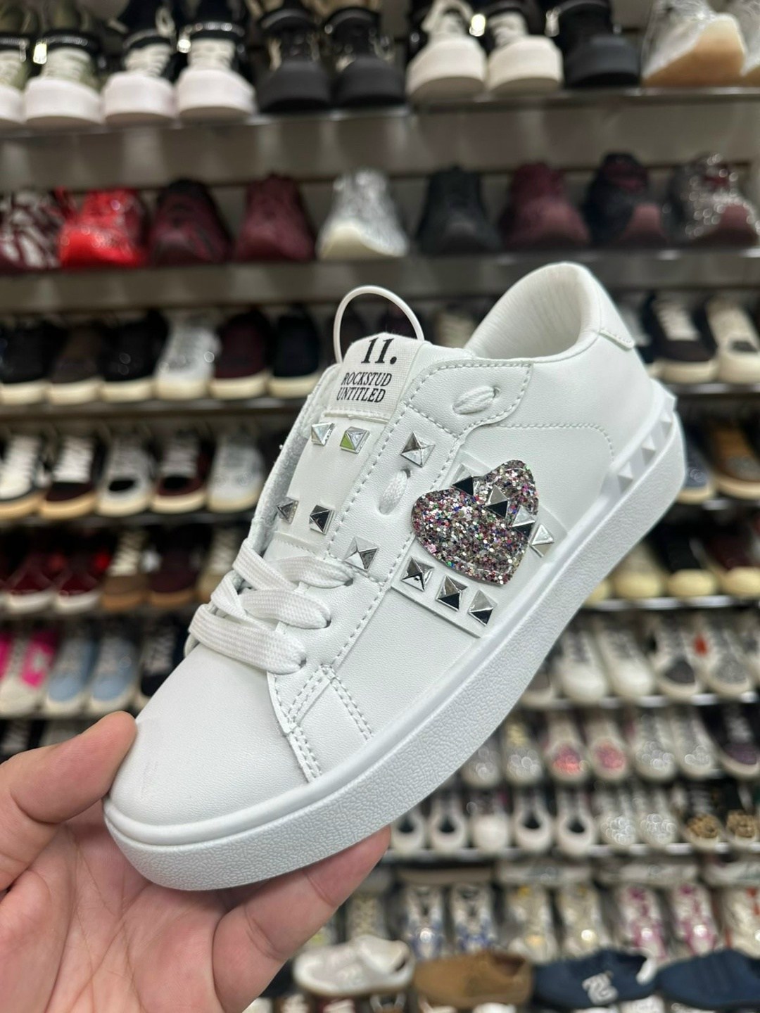 ,кеды черные женские,кроссовки кеды,кеды guess с черной подошвой, женская