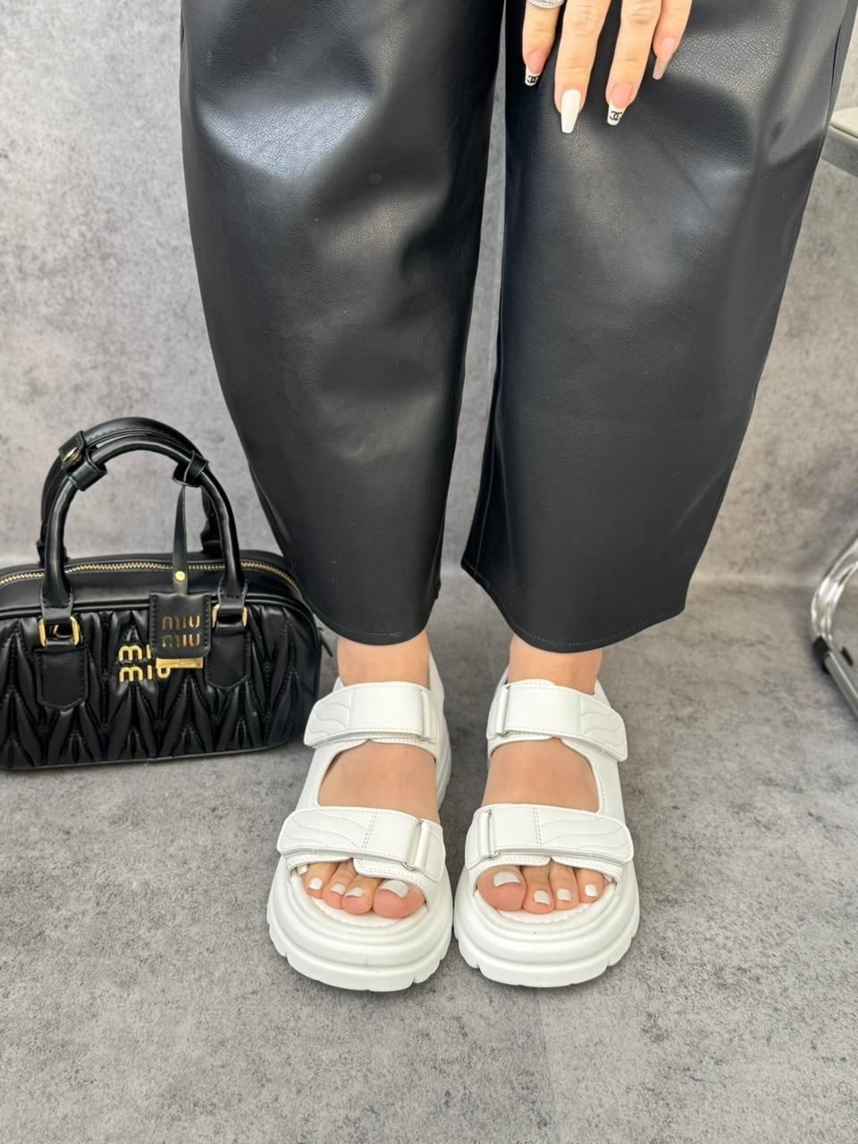 босоножки сандали,популярные босоножки,женские босоножки,модные босоножки,стильные босоножки