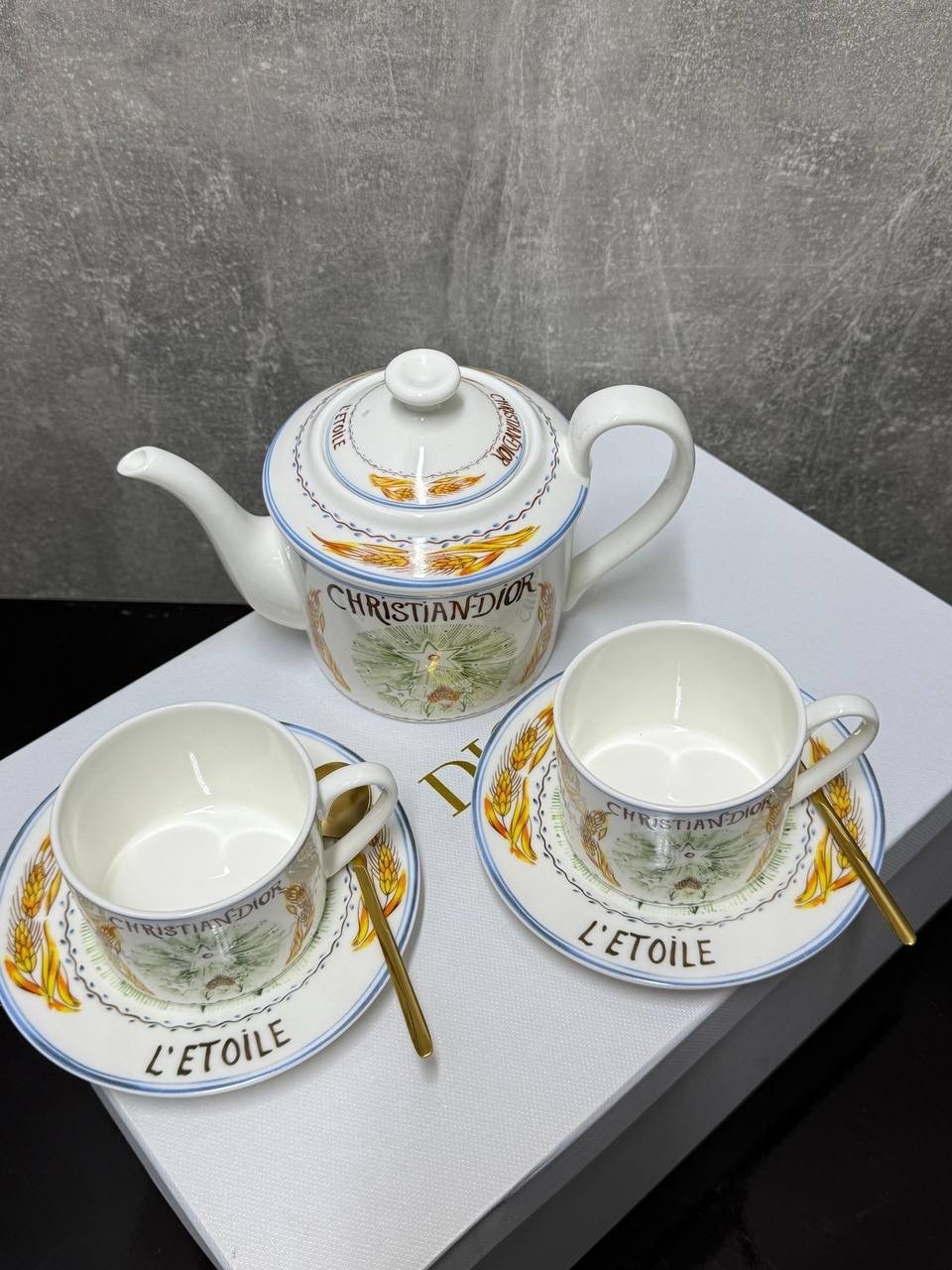 чайная пара наборы,чайные наборы,чайный набор,чашка диор,кофейный набор