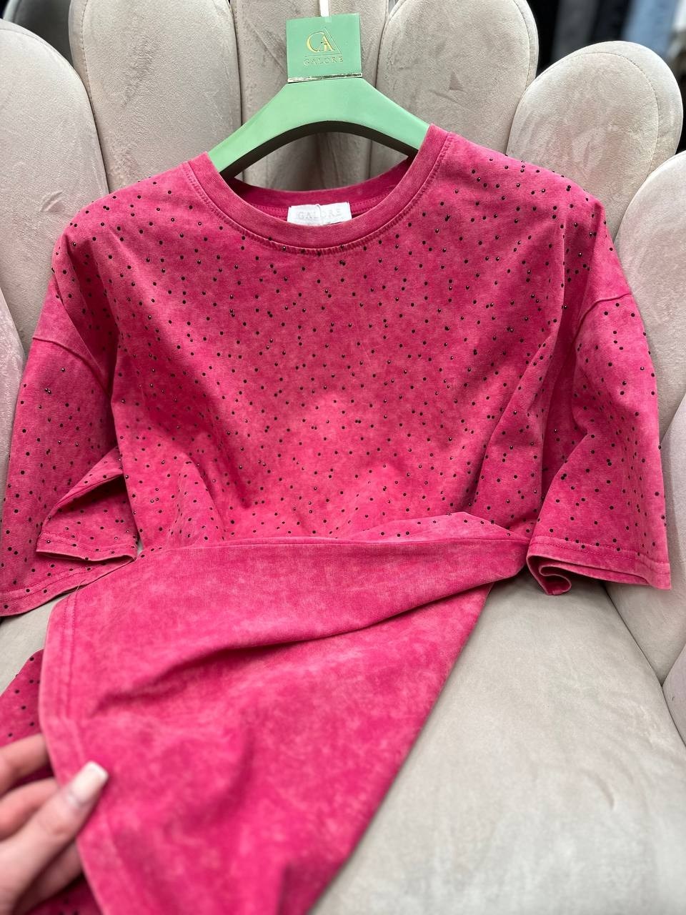 женская футболка,футболка оверсайз со стразам,футболка оверсайз,женская футболка оверсайз,футболка со стразами