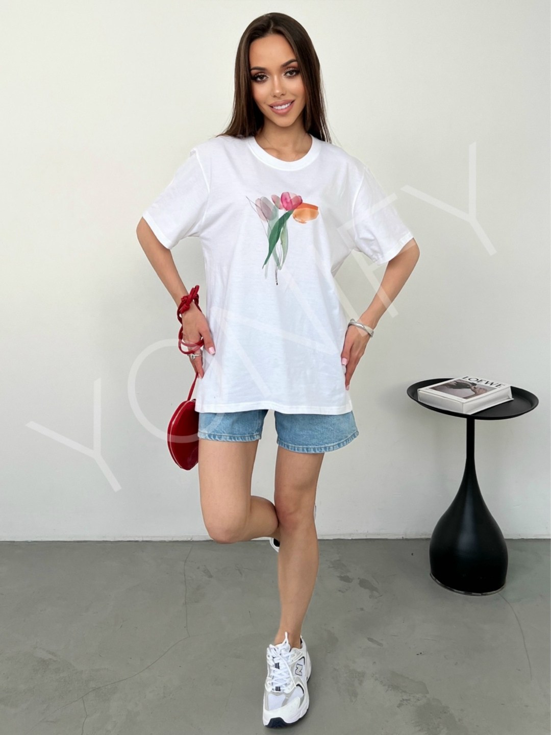 женская футболка,женская белая футболка,футболки модные,белая футболка оверсайз,женская футболка оверсайз