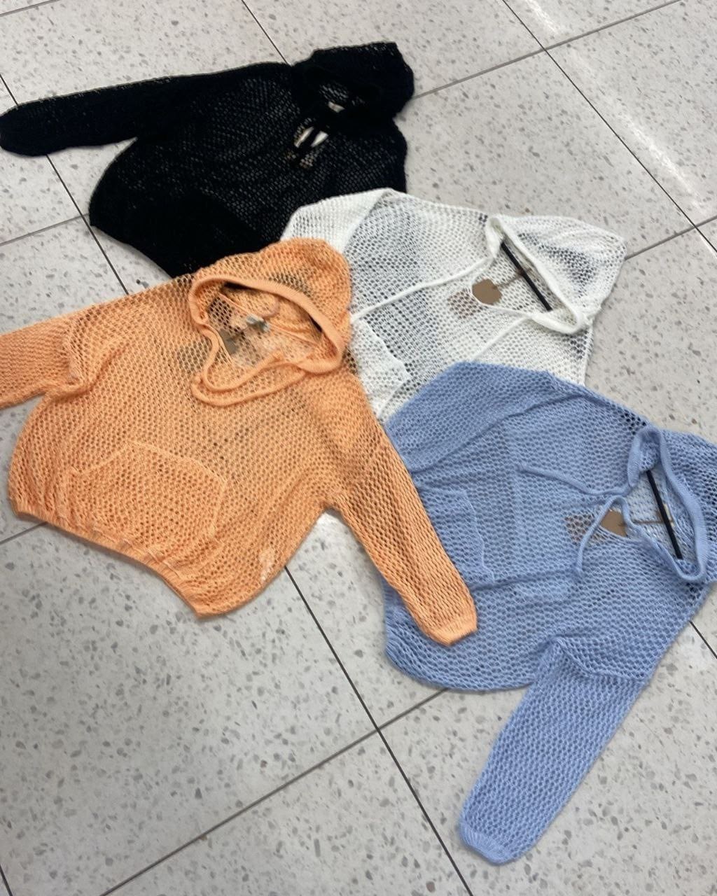 джемпер сетка кучинелли,джемпер сетка,вязаный свитер,кофта вязаная,кофта свитер