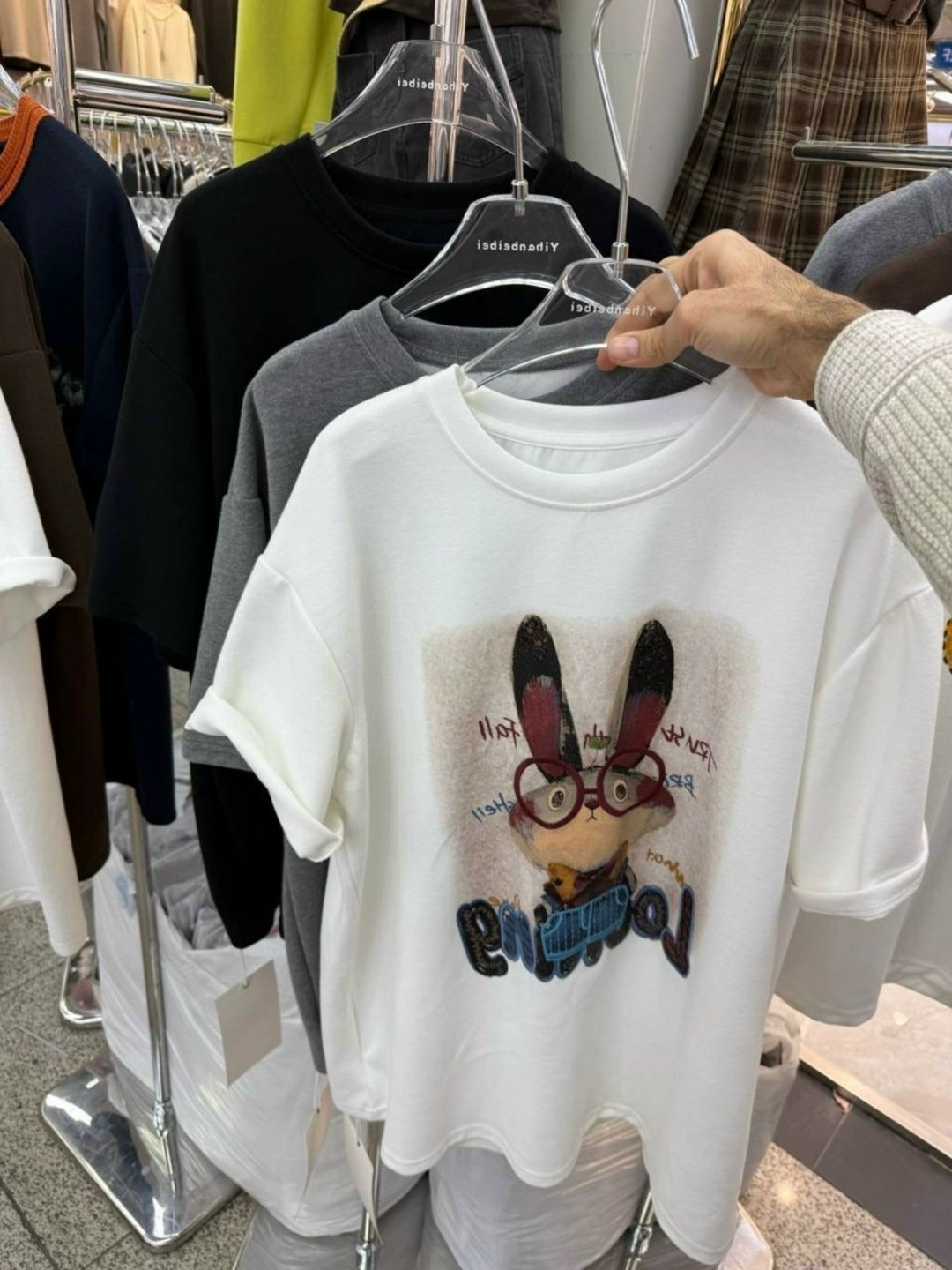 футболки оверсайз для девушек с принтом,футболка оверсайз женская,женские футболки с принтом,оверсайз футболка с принтами,женская футболка