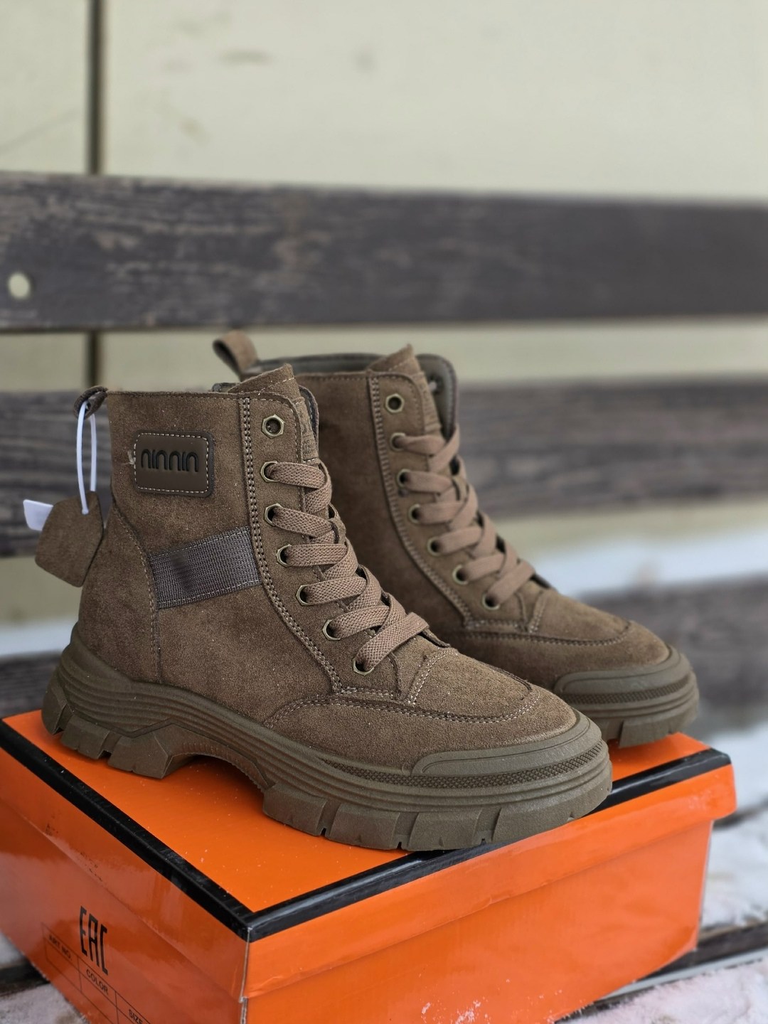 ,ботинки женские,ботинки модные,ботинки,женская