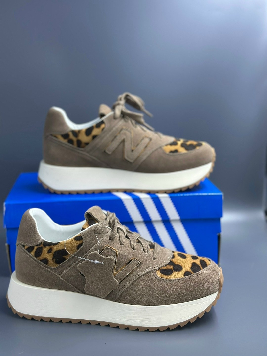 ,кроссовки женскиe,кроссовки замш,повседневные кроссовки,бежевые кроссовки