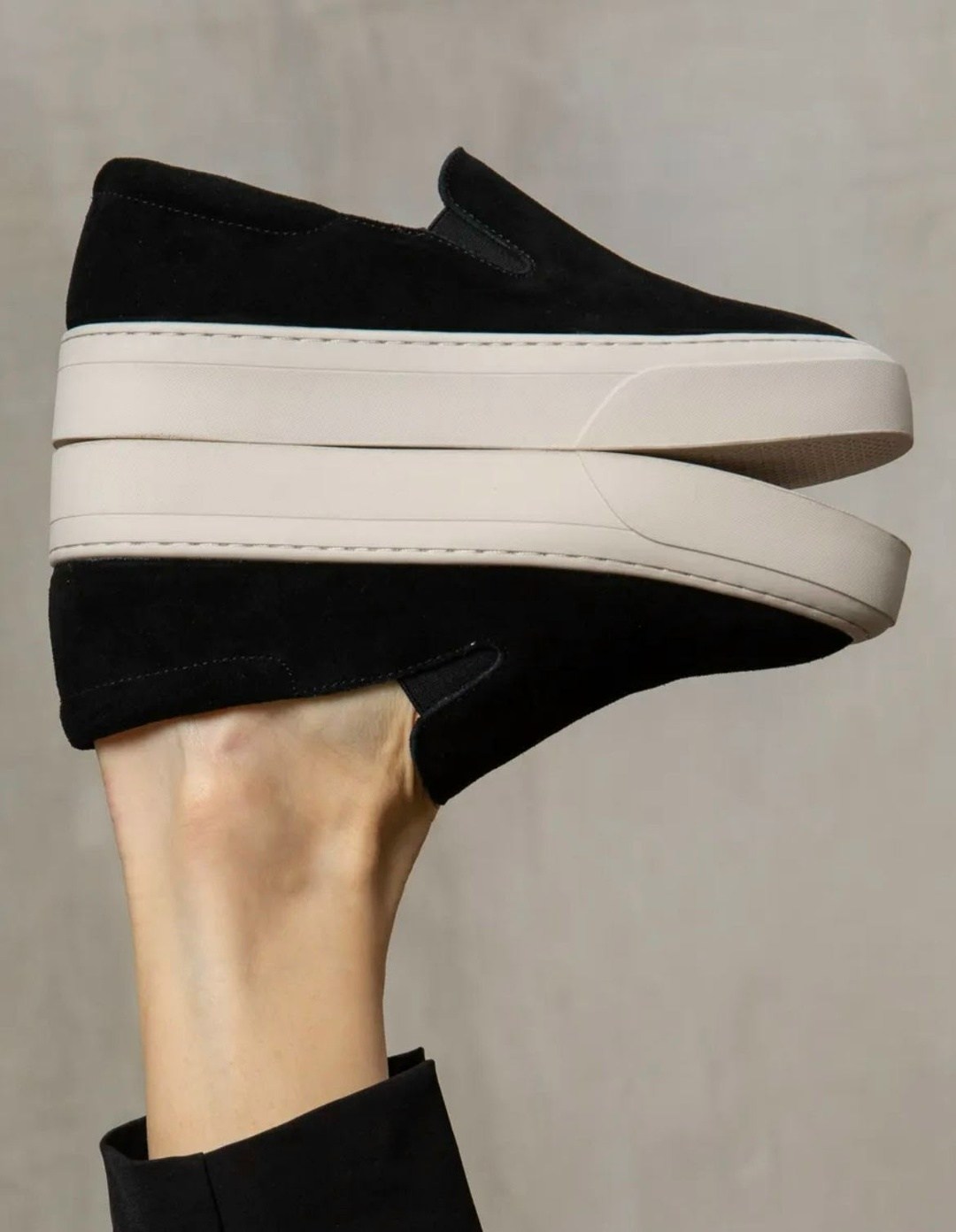 слипоны из натуральной замши the row,,слипоны женские,женская ,слипоны замшевые