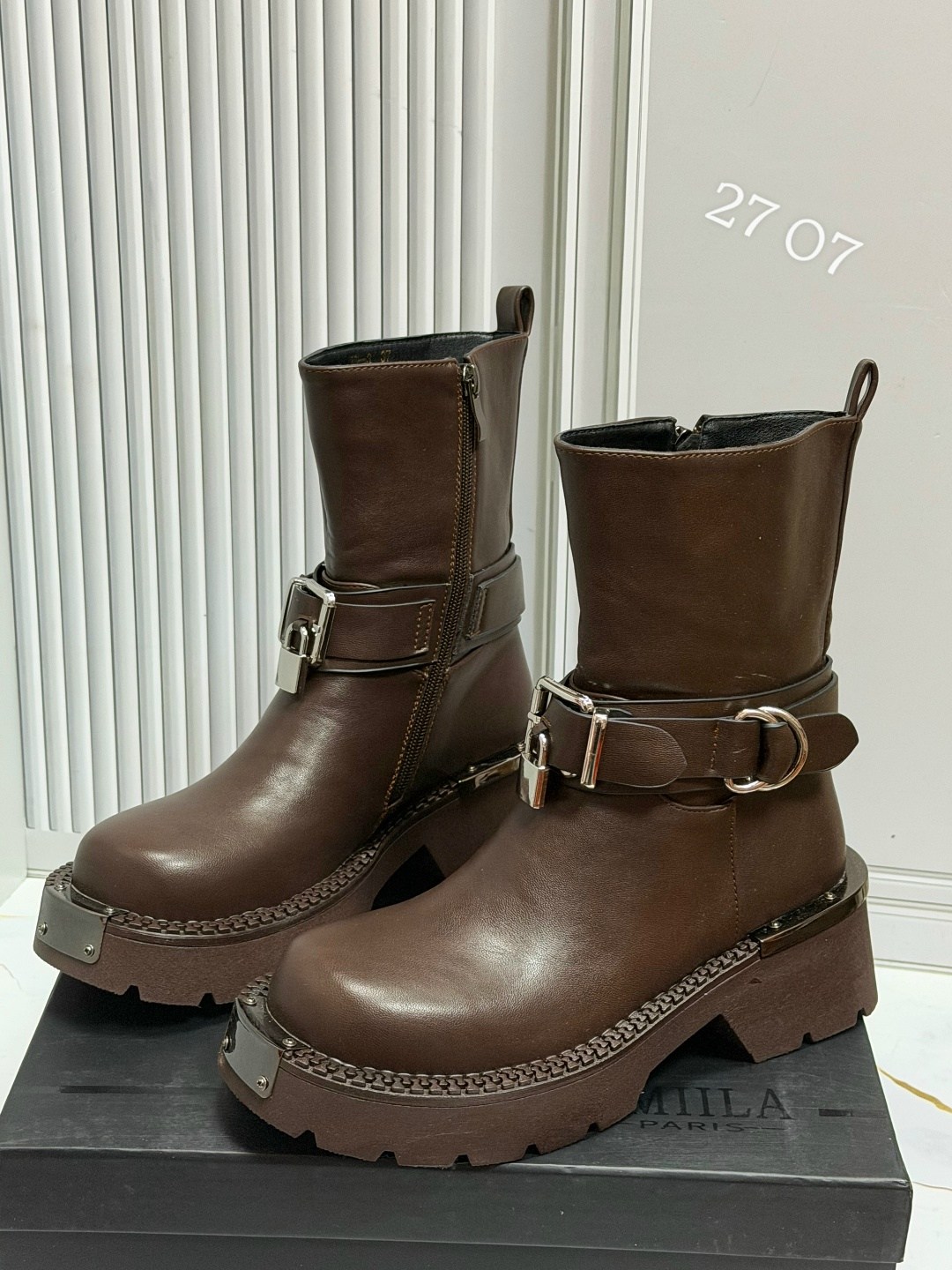 ,ботинки женские,сапоги модные,женские сапоги,короткие сапоги