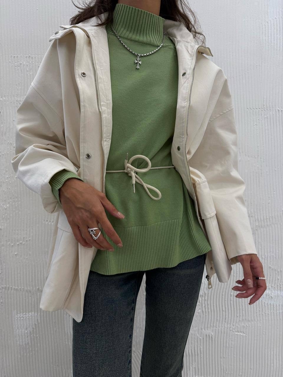 куртка бежевая,куртка белая,женская куртка,куртка женская белая,куртка