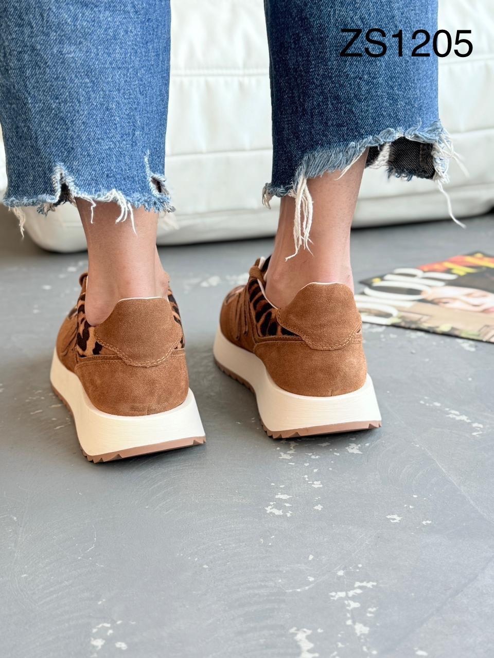 ,кроссовки леопардовые,кроссовки женскиe,женские кроссовки с леопардовым принтом,женская