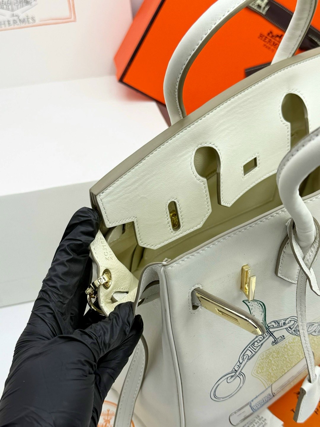 сумка hermes,женская сумка hermes,сумка hermes birkin,сумка гермес,сумка гермес шоппер