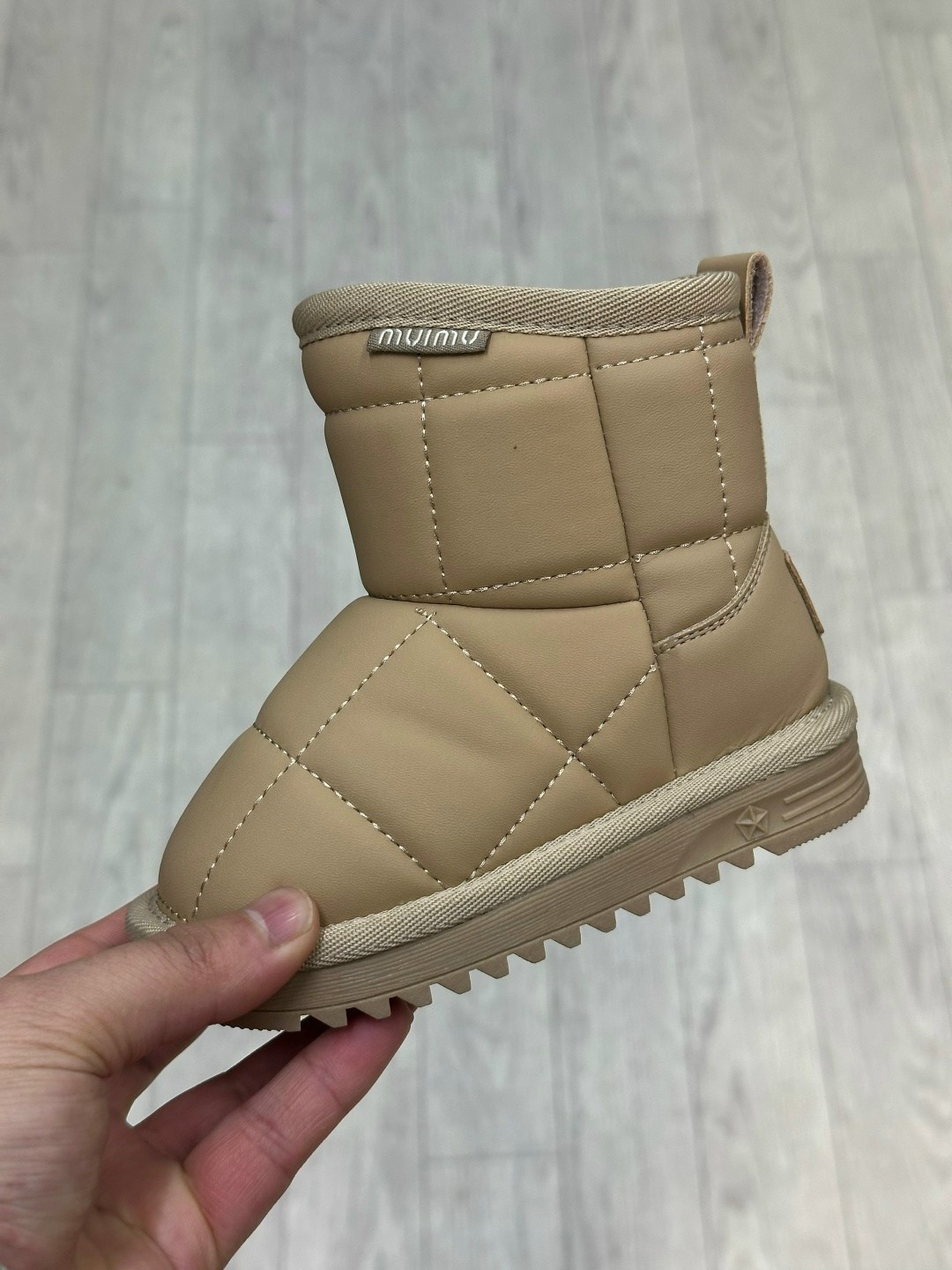 ,дутики,женские дутики зима f1989-13 бежевые,зимние дутики женские,детские угги для девочки