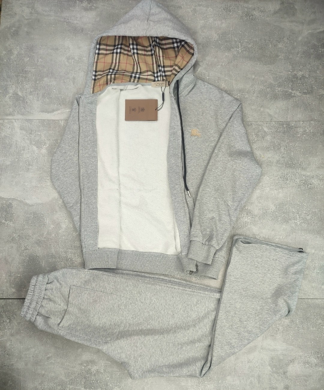zip hoodie burberry grey vintage,зип худи burberry,burberry zip up hoodie,burberry hoodie