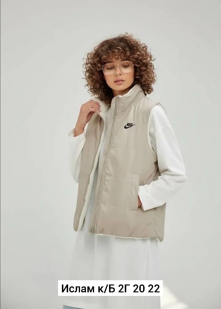 жилет утепленная,жилет женский,жилет,демисезонный жилет,теплый жилет