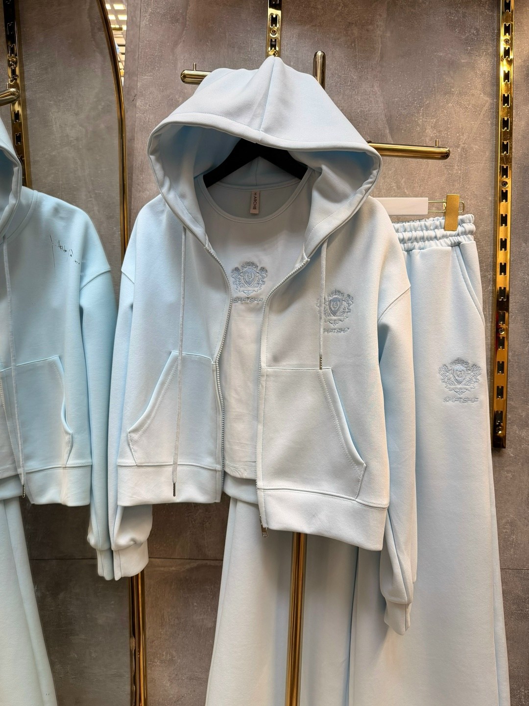 костюм спортивный,женские костюмы,спортивный костюм женский,костюм на флисе,спортивные костюмы