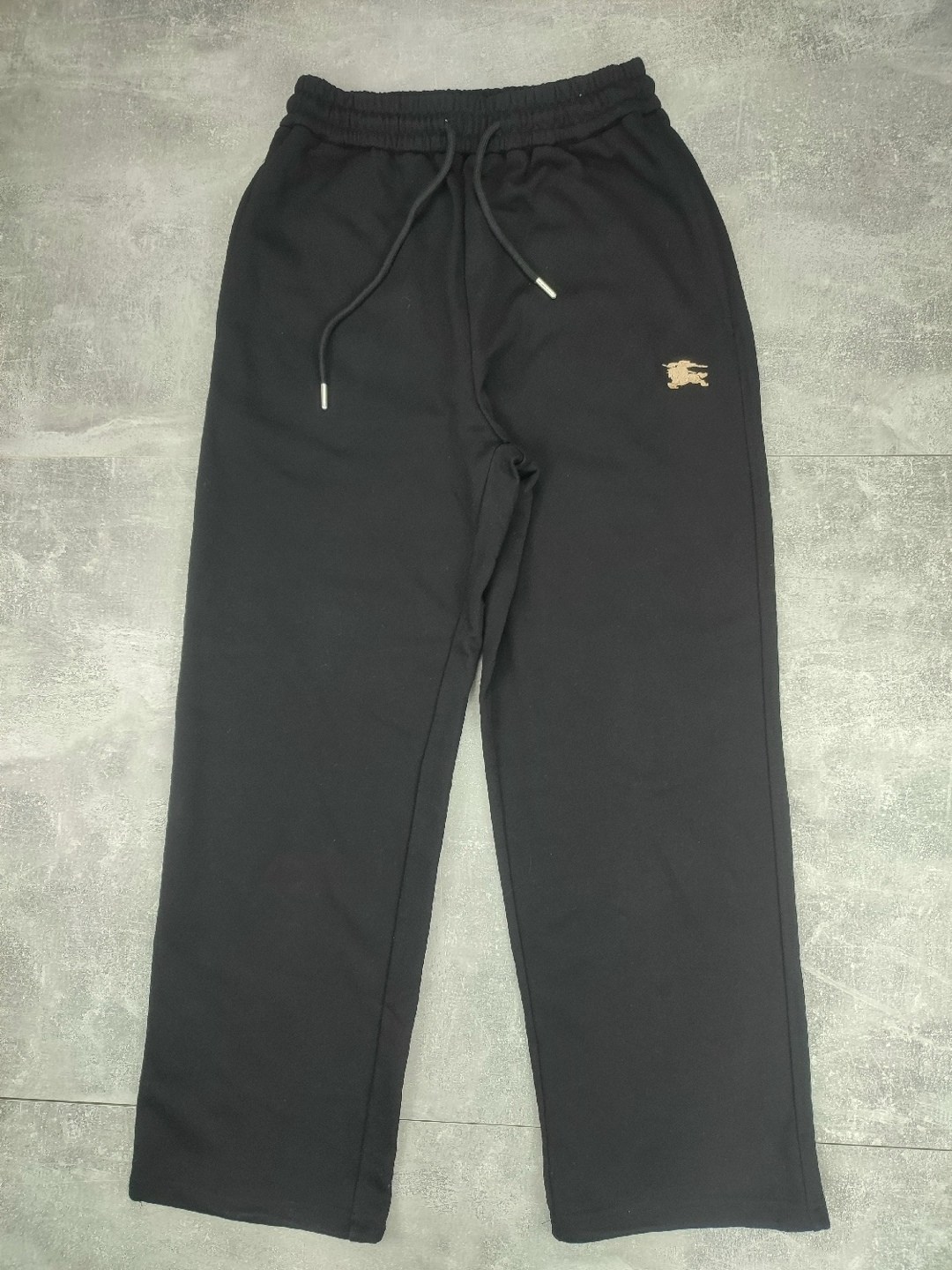 брюки спортивные,спортивные джоггеры,джоггеры серые,спортивные брюки мужские,спортивные штаны