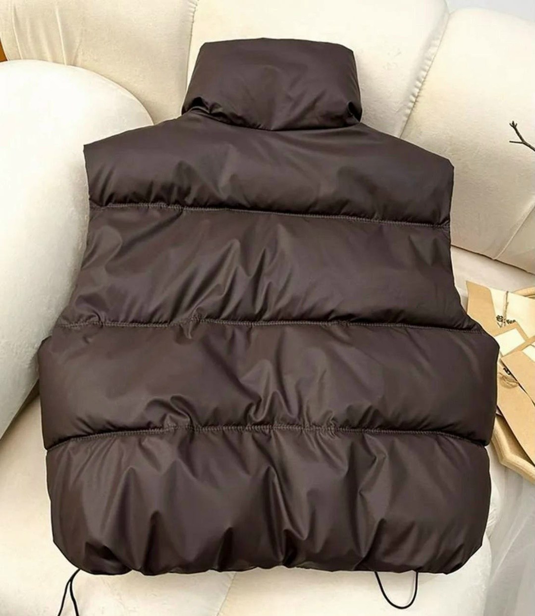 теплый жилет,жилетка женская,жилетка демисезонная утепленная,пуховой жилет,жилетка женская черная дутая